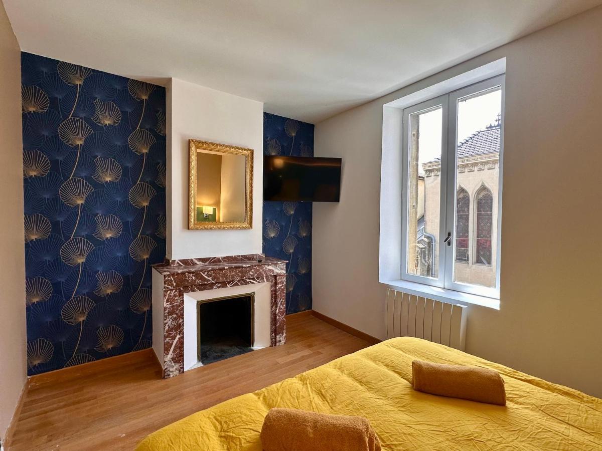 Les Appartements Du Palais Carcassonne Bagian luar foto
